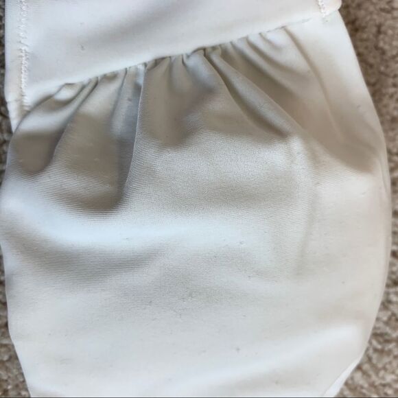 VICTORIA'S Secret white gem jewelled bandeau bikini top Sz S🇨🇦 - Picture 9 of 10